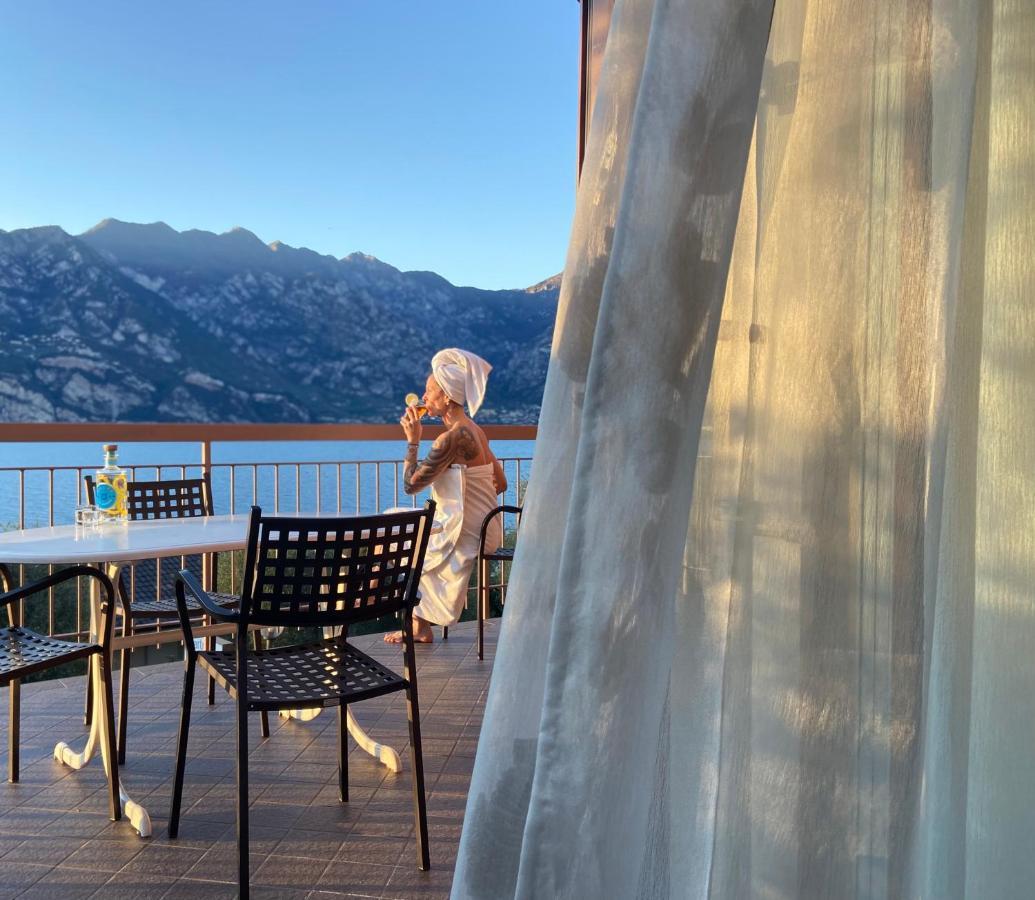 Villa Pifferi 马尔切西内 外观 照片