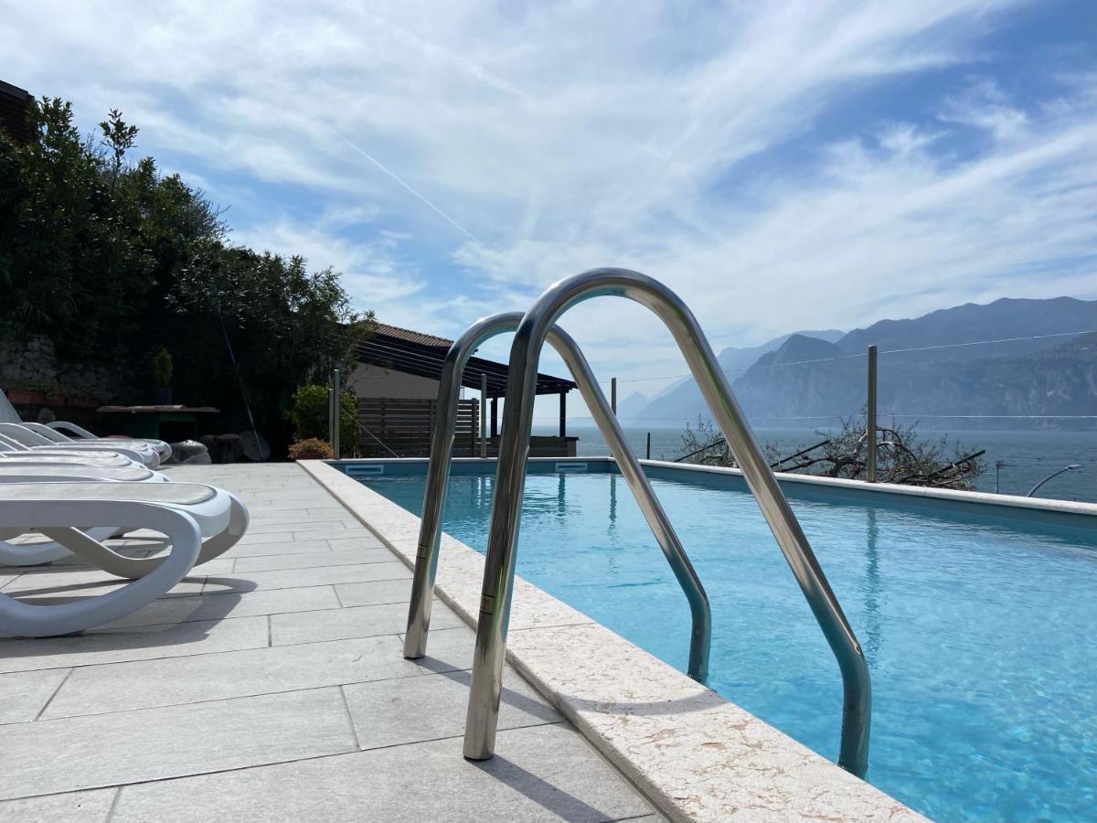 Villa Pifferi 马尔切西内 外观 照片