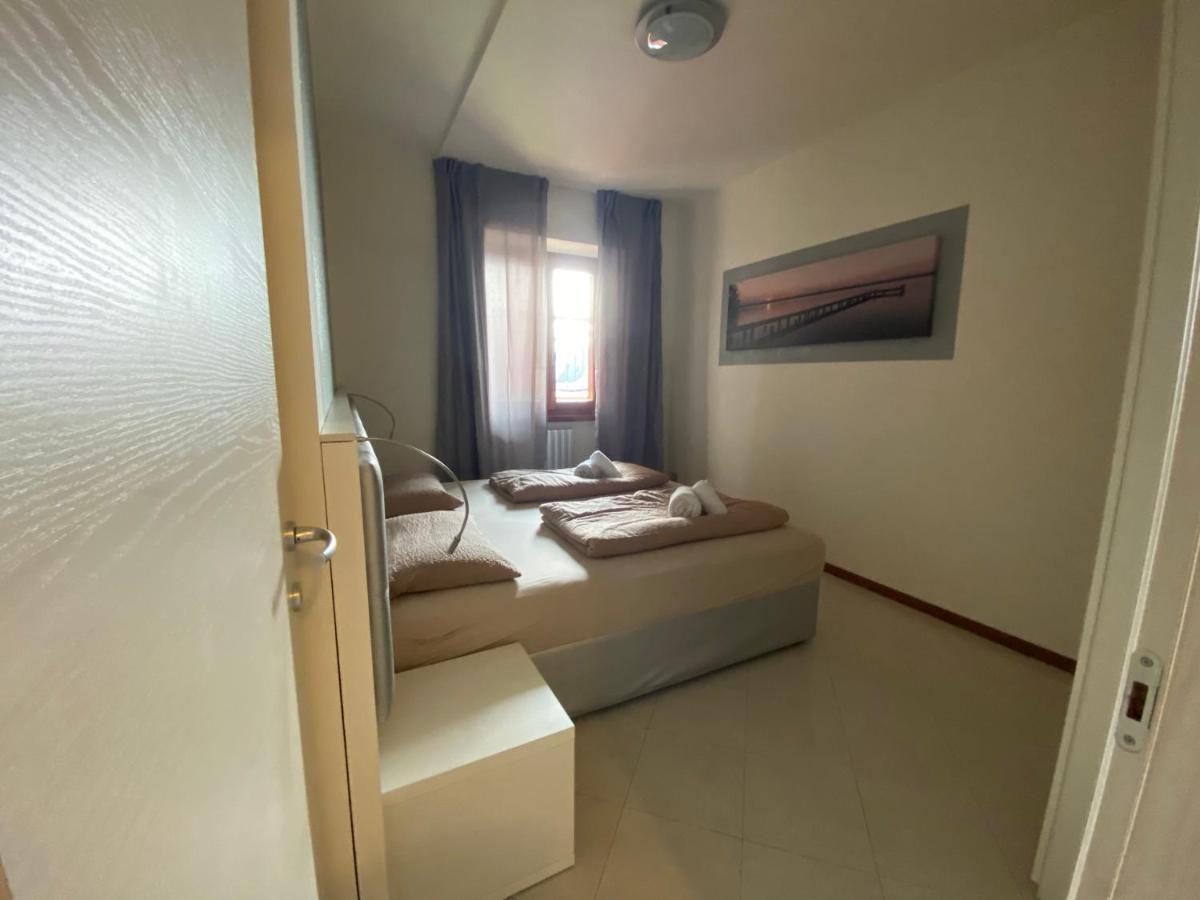 Villa Pifferi 马尔切西内 外观 照片