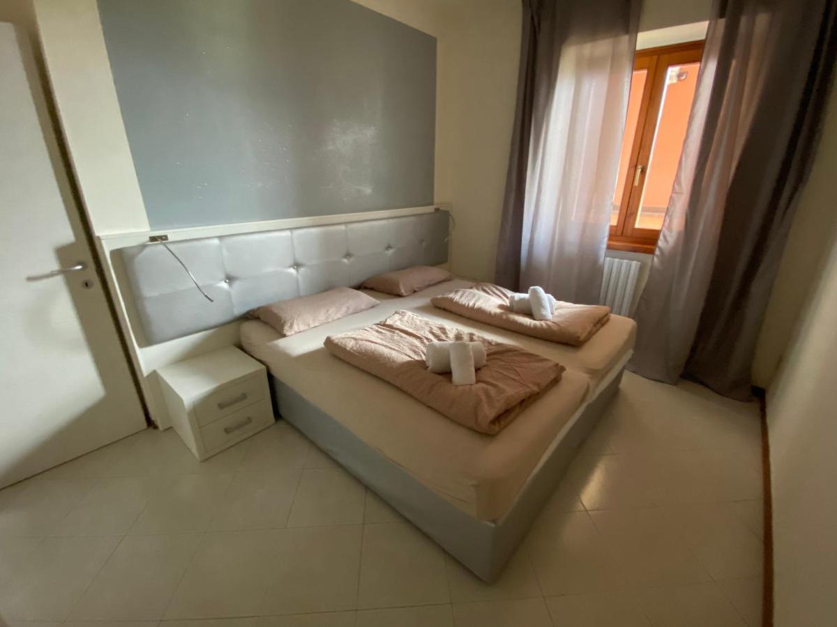 Villa Pifferi 马尔切西内 外观 照片
