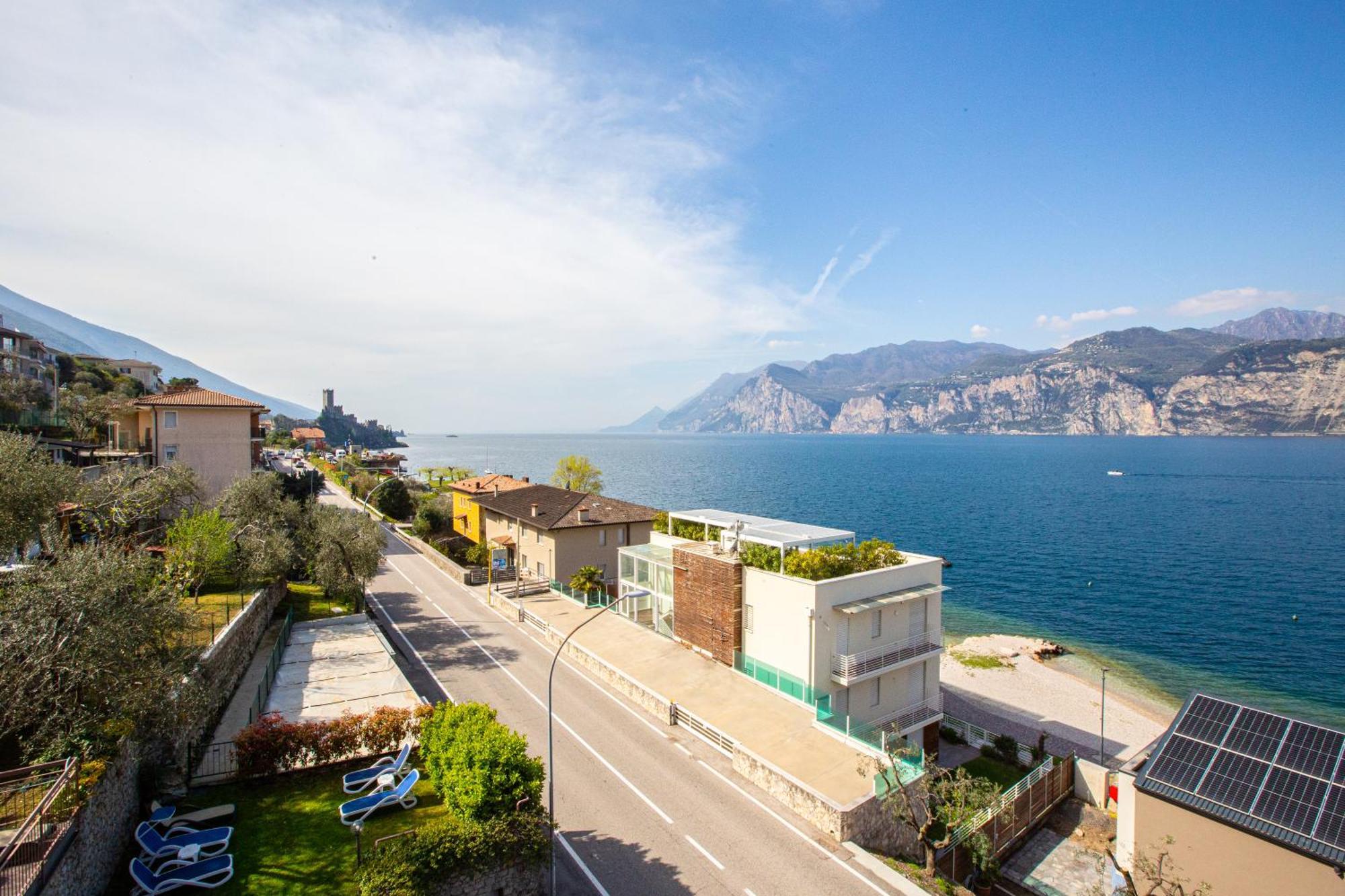 Villa Pifferi 马尔切西内 外观 照片