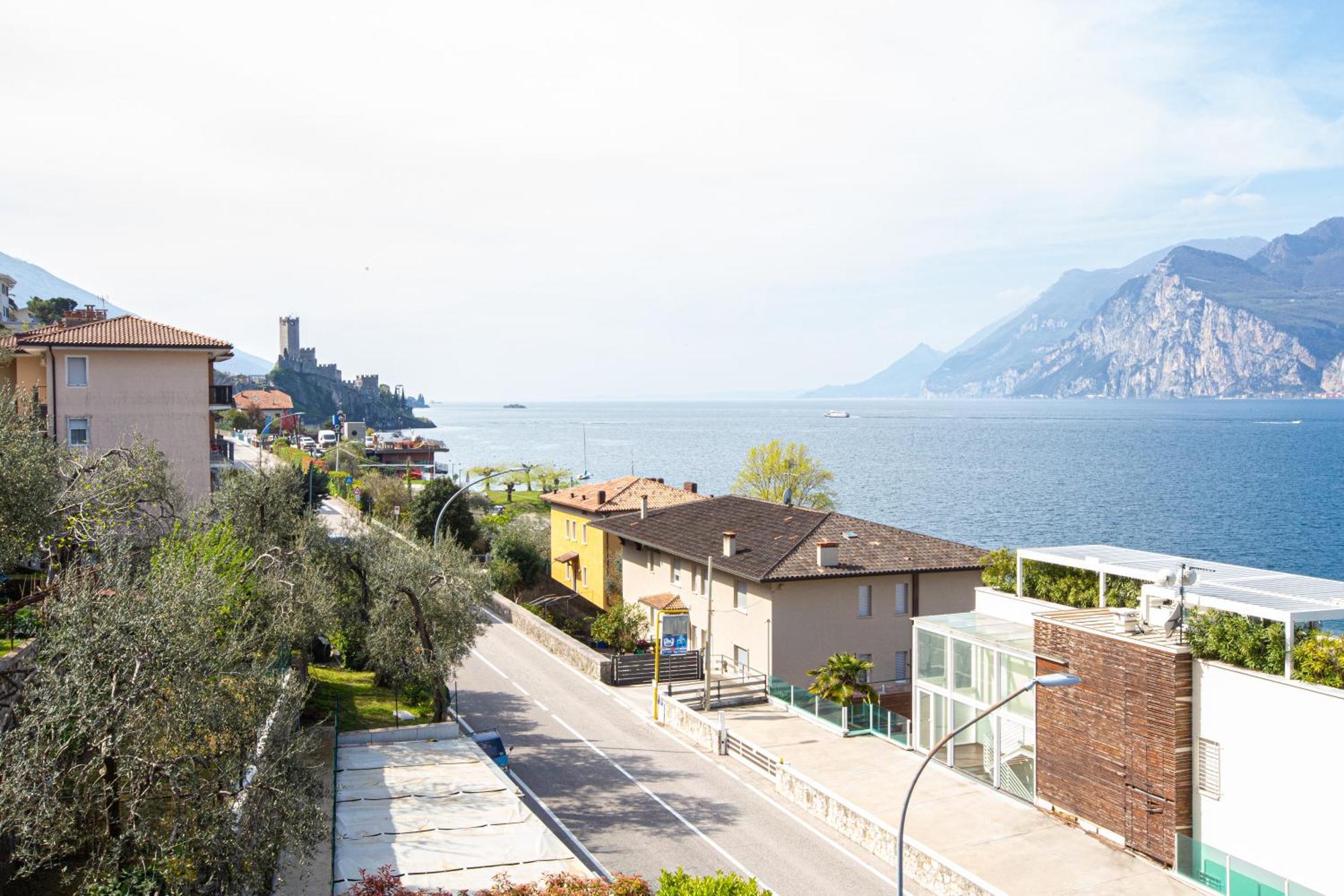 Villa Pifferi 马尔切西内 外观 照片