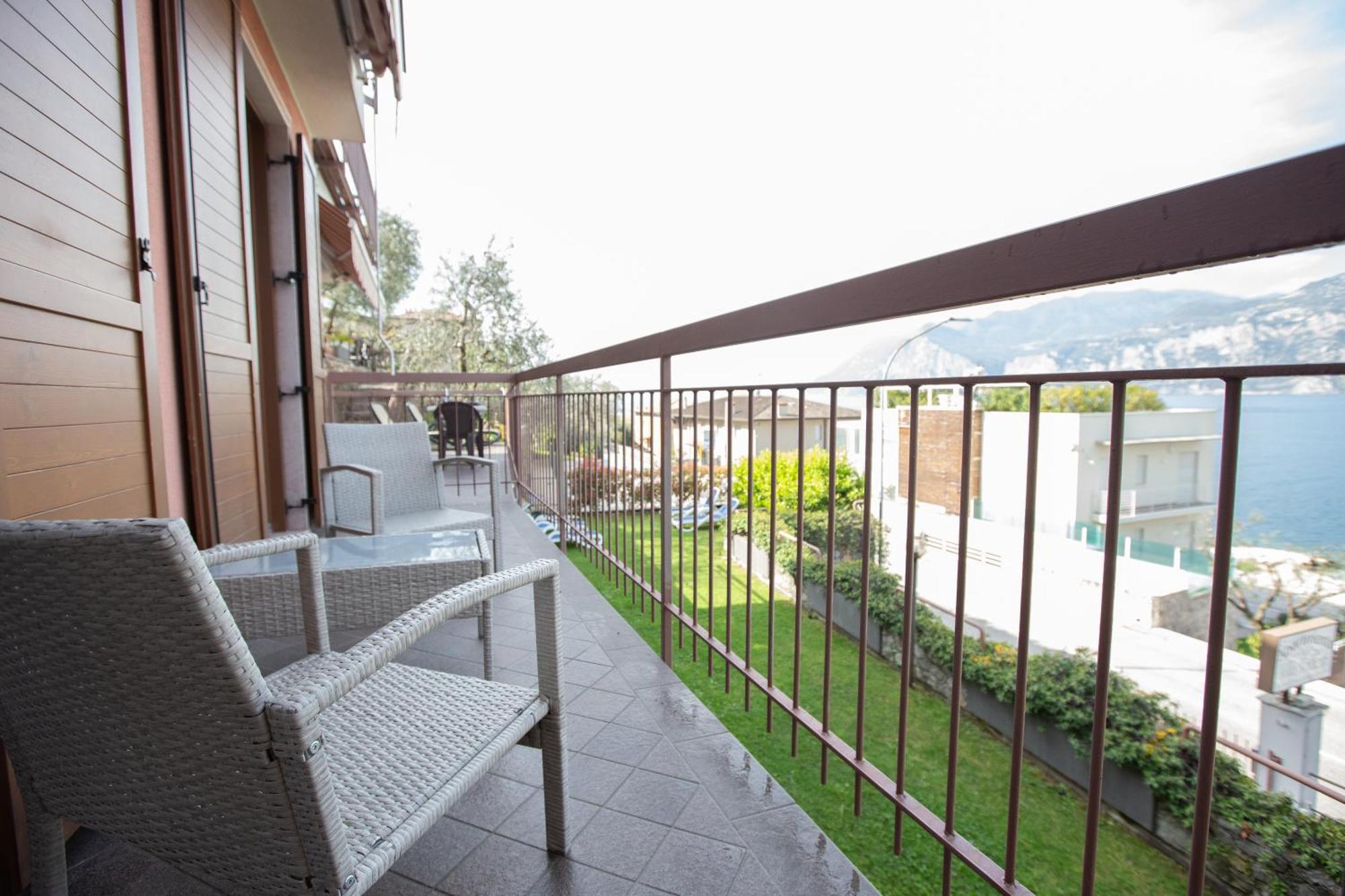 Villa Pifferi 马尔切西内 外观 照片